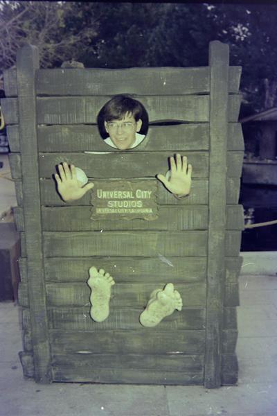 Universal S Feedrom Train 1976-04-IMG00025